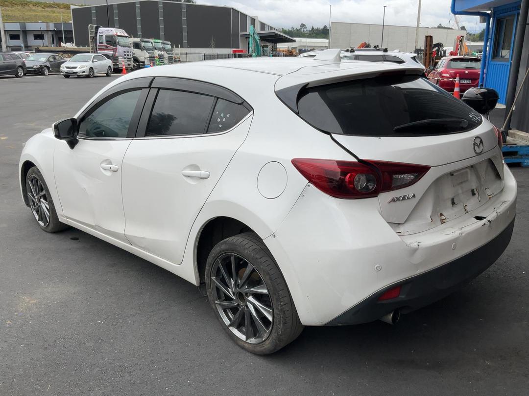 Photo '7' of Mazda Axela Photo '7' of Mazda Axela