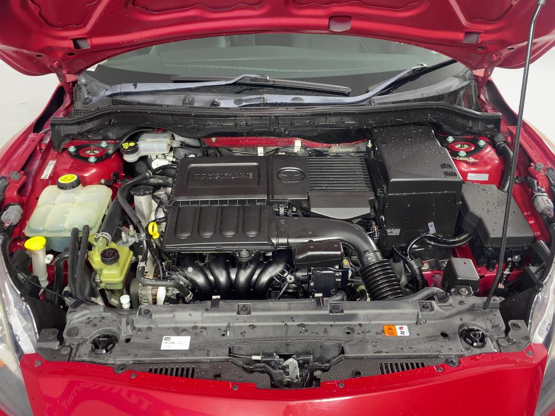 Photo '13' of Mazda Axela