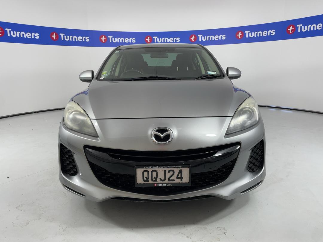 Photo '2' of Mazda Axela