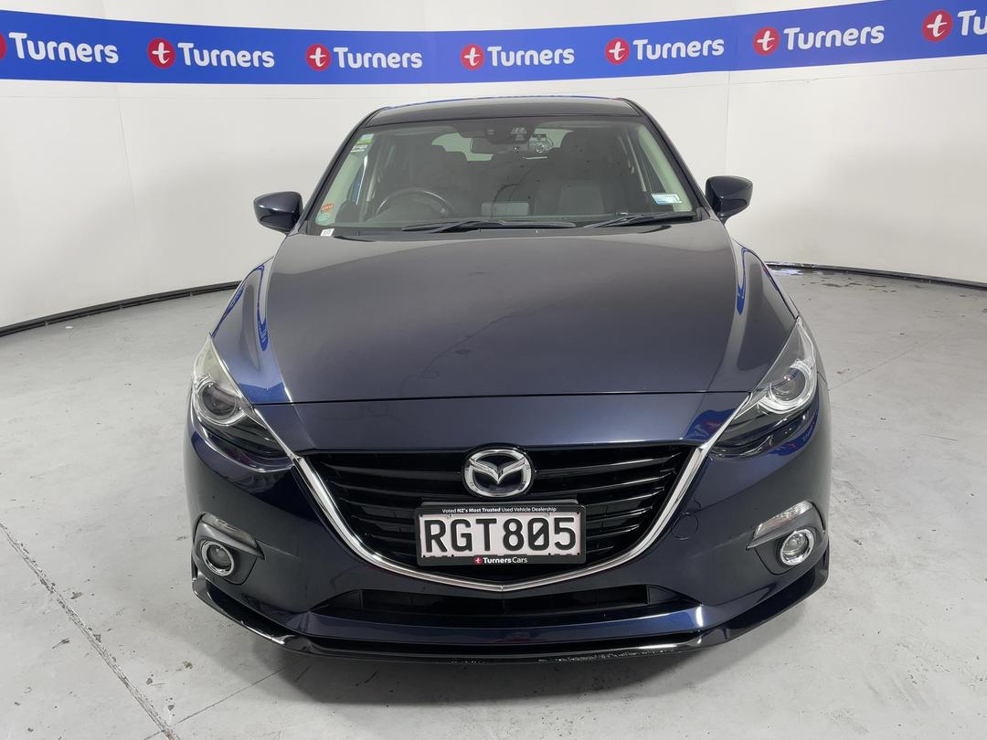 Photo '2' of Mazda Axela