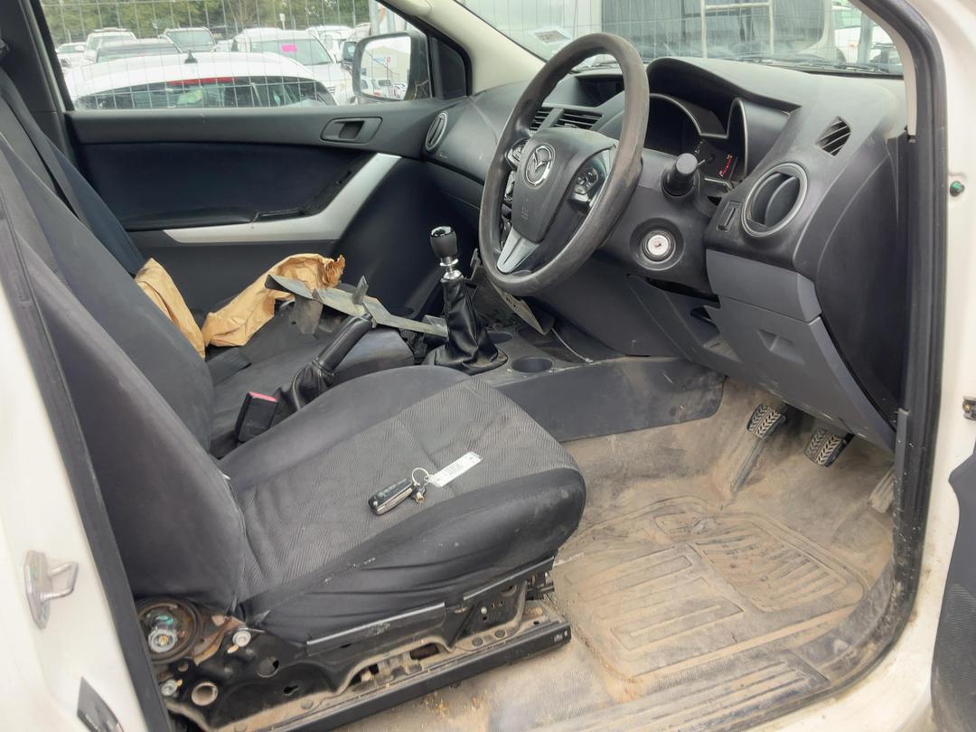 Photo '10' of Mazda Bt-50 GLX S/C C/C Photo '10' of Mazda Bt-50 GLX S/C C/C