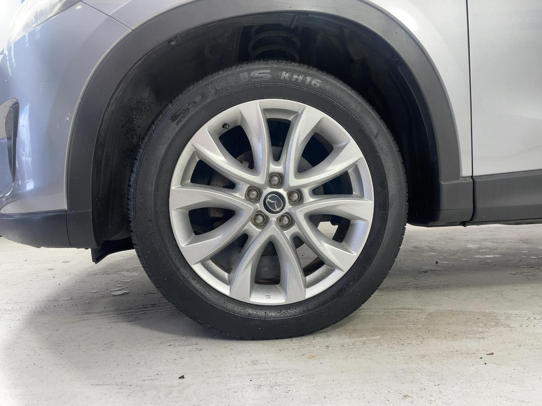 Photo '10' of Mazda CX-5