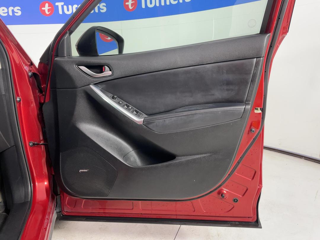 Photo '15' of Mazda CX-5