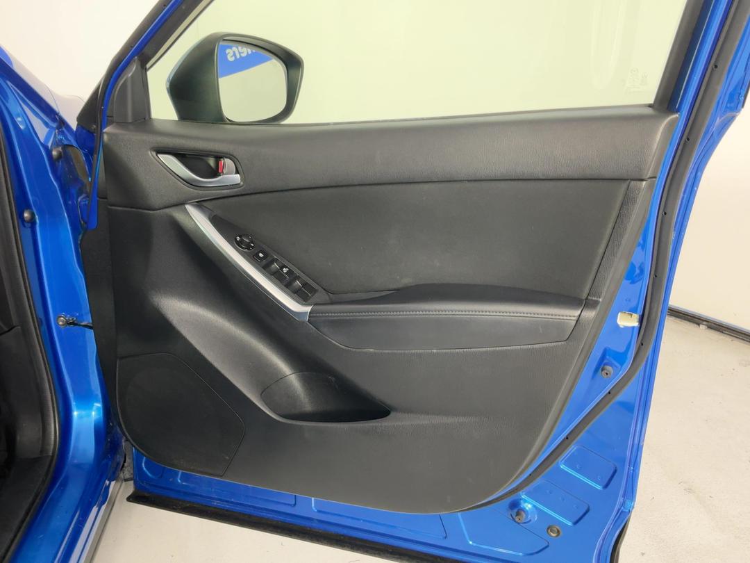 Photo '15' of Mazda CX-5