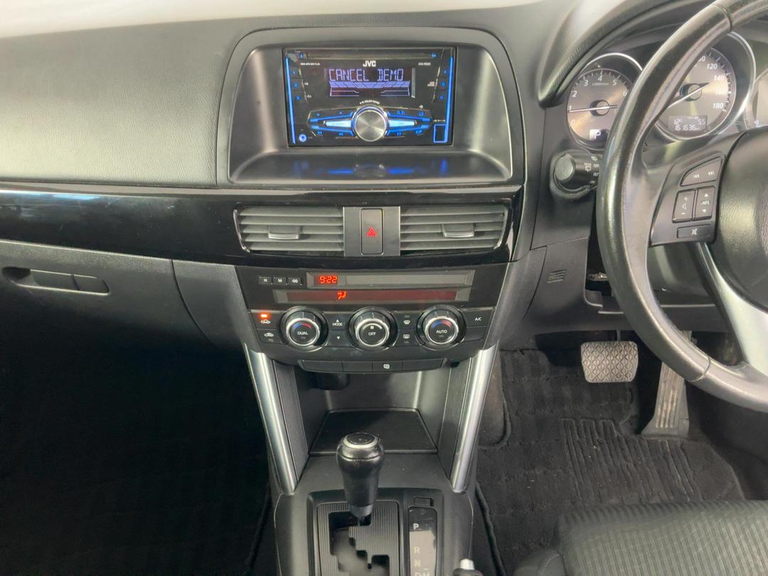Photo '18' of Mazda CX-5