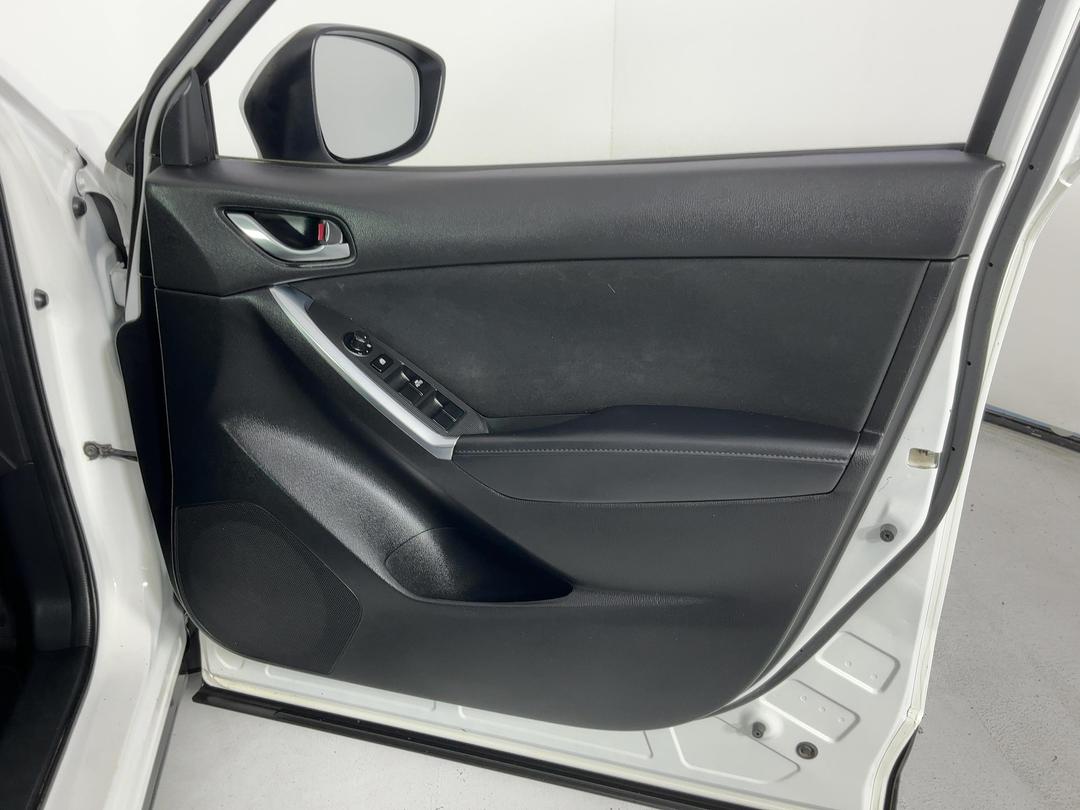 Photo '15' of Mazda CX-5