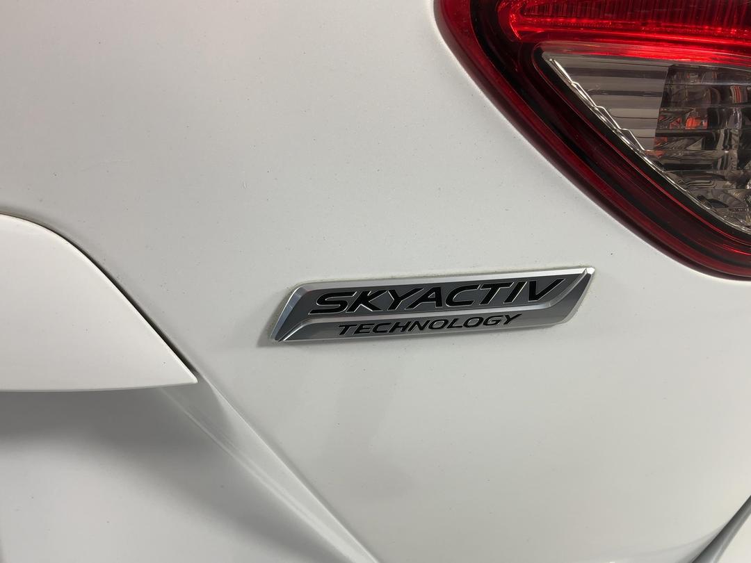 Photo '30' of Mazda CX-5