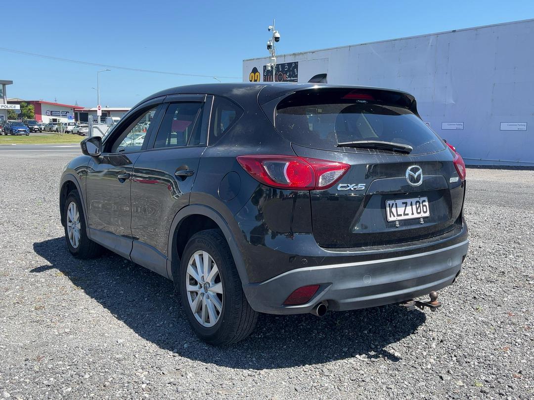 Photo '4' of Mazda CX-5 Photo '4' of Mazda CX-5