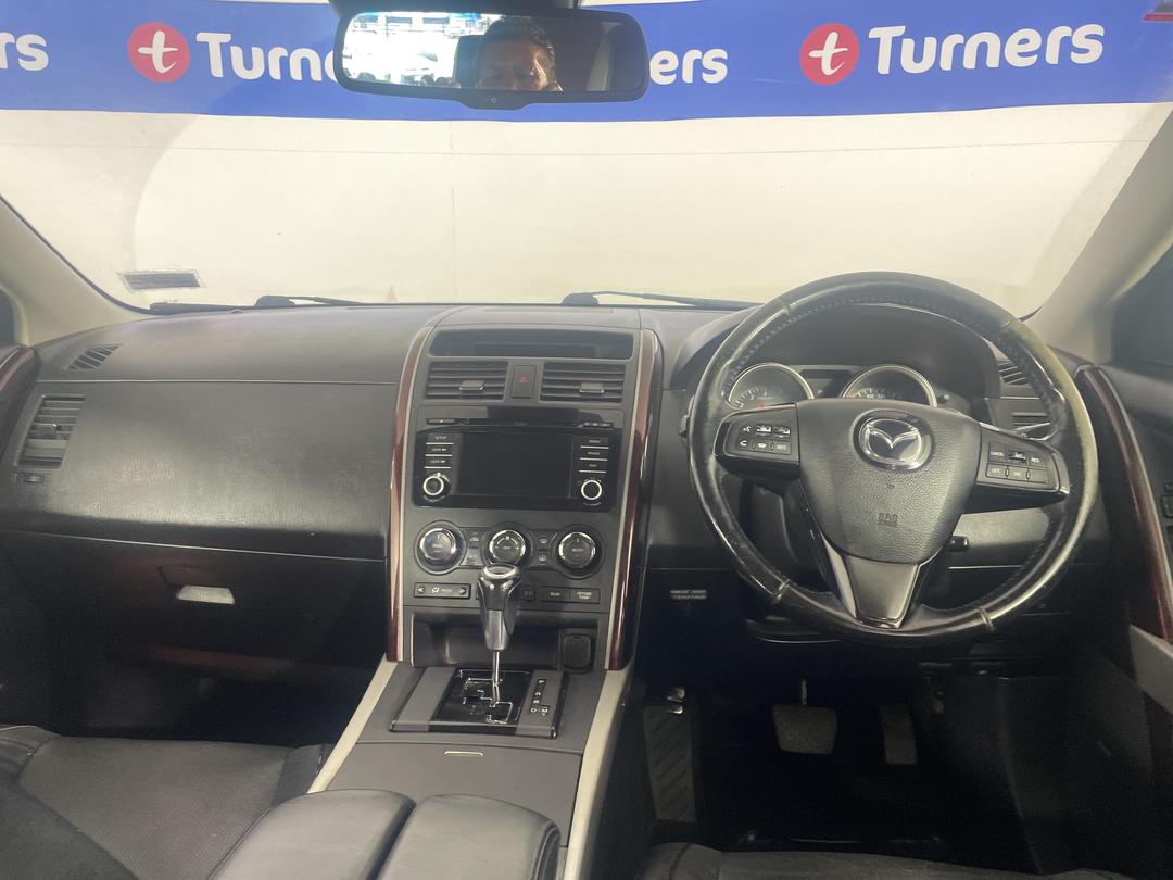 Photo '17' of Mazda CX-9