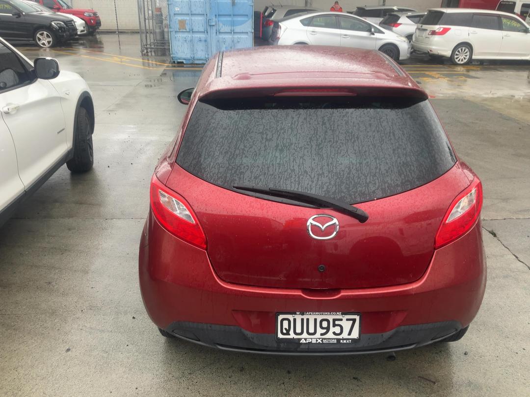 Photo '12' of Mazda Demio