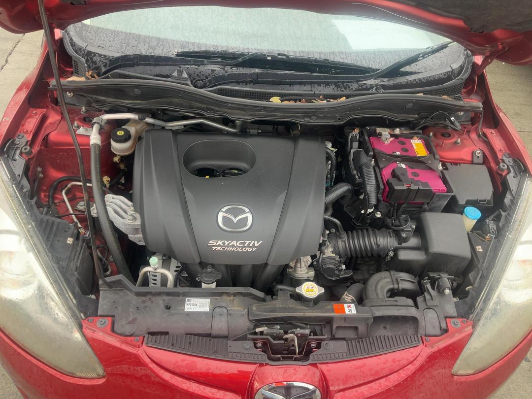 Photo '16' of Mazda Demio