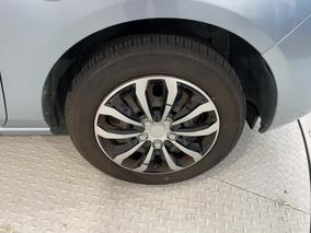 Photo '9' of Mazda Demio