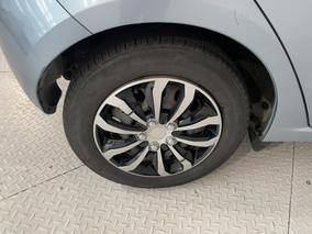Photo '12' of Mazda Demio