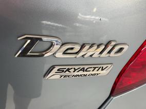 Photo '35' of Mazda Demio