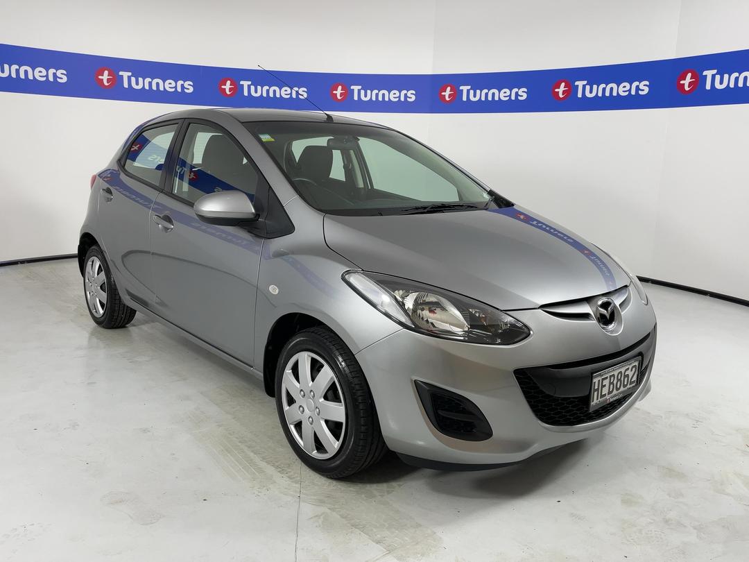 Photo '1' of Mazda Mazda2