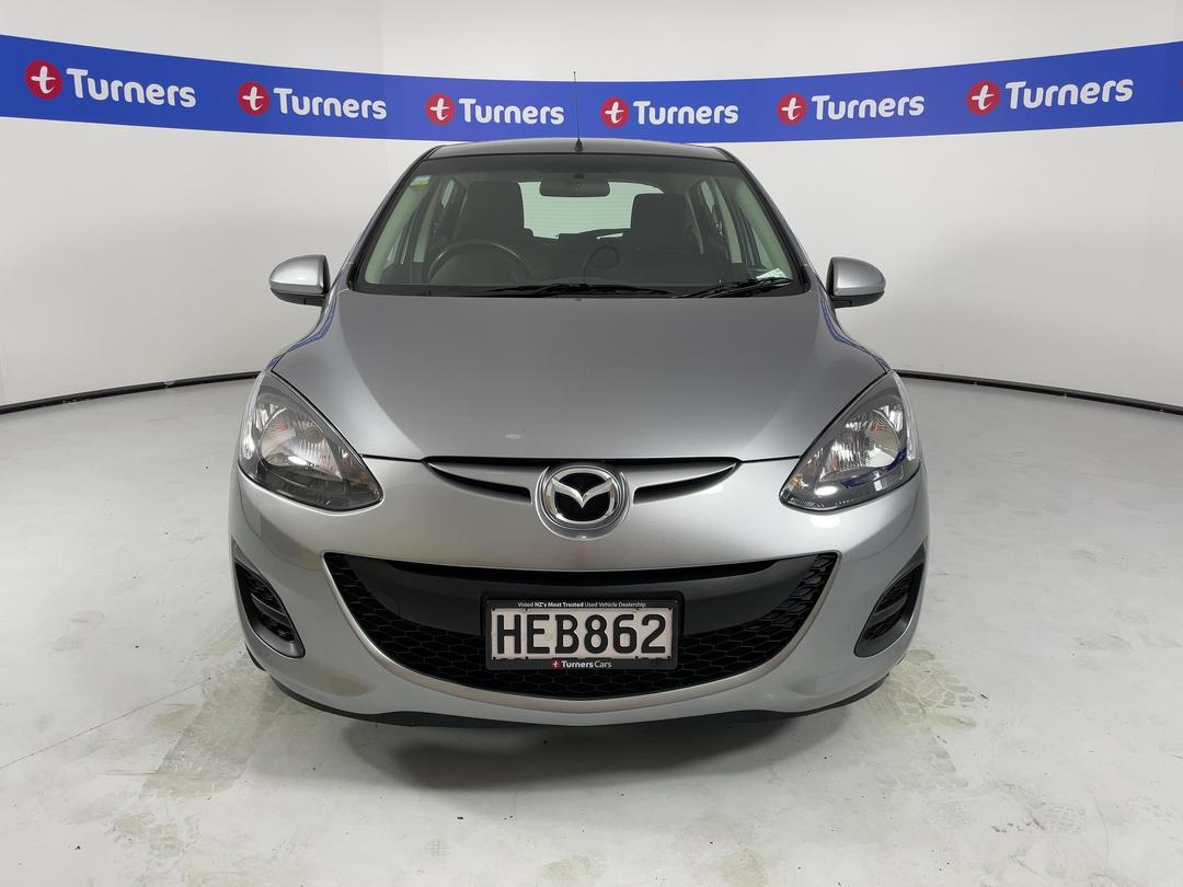 Photo '2' of Mazda Mazda2
