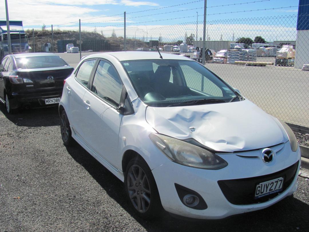 Photo '2' of Mazda Mazda2 Sport Photo '2' of Mazda Mazda2 Sport