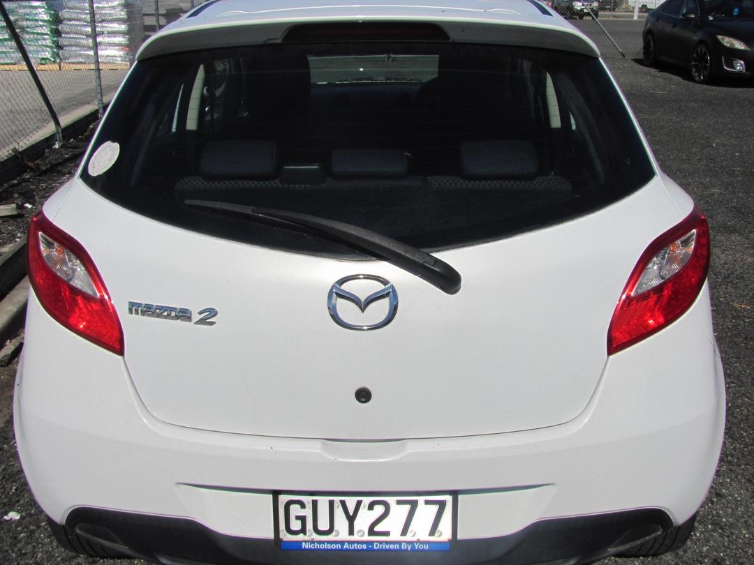 Photo '7' of Mazda Mazda2 Sport Photo '7' of Mazda Mazda2 Sport