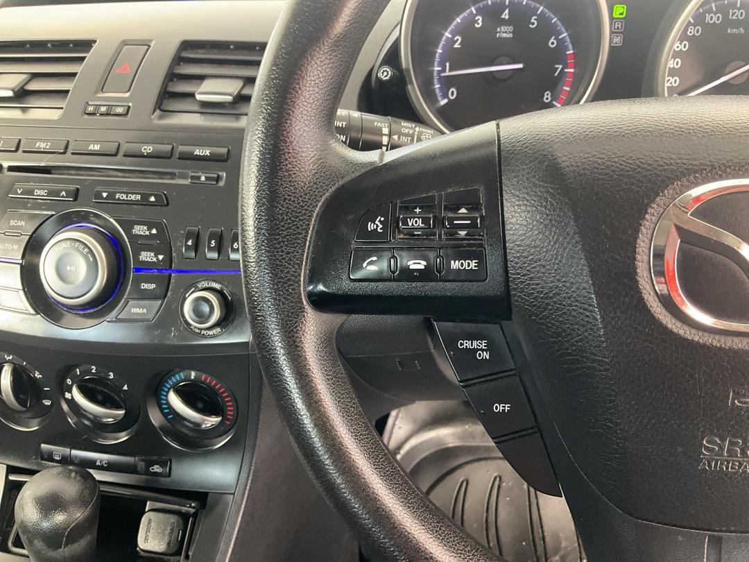 Photo '26' of Mazda Mazda3