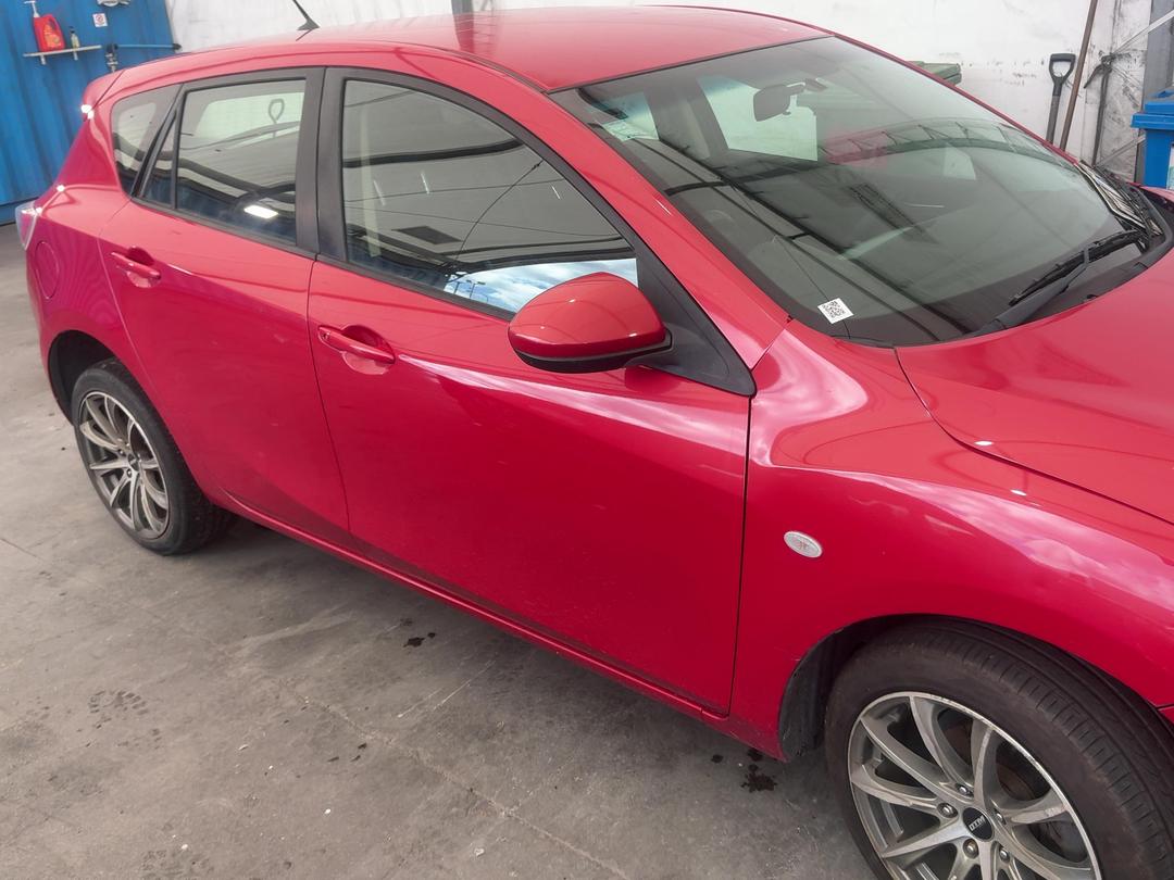Photo '3' of Mazda Mazda3 GLX Photo '3' of Mazda Mazda3 GLX