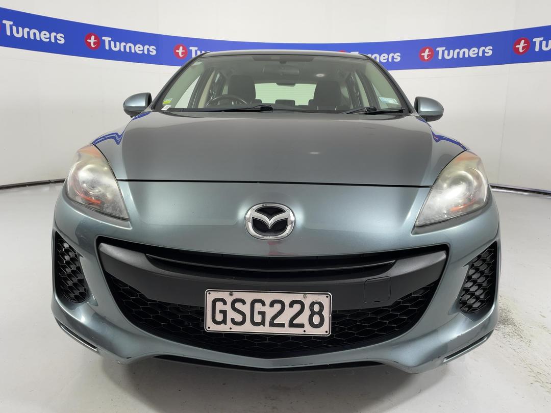Photo '2' of Mazda Mazda3