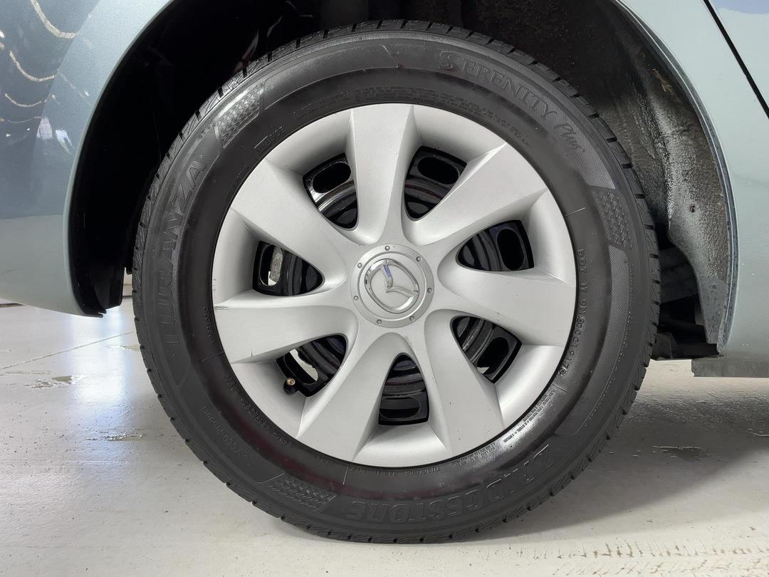 Photo '12' of Mazda Mazda3