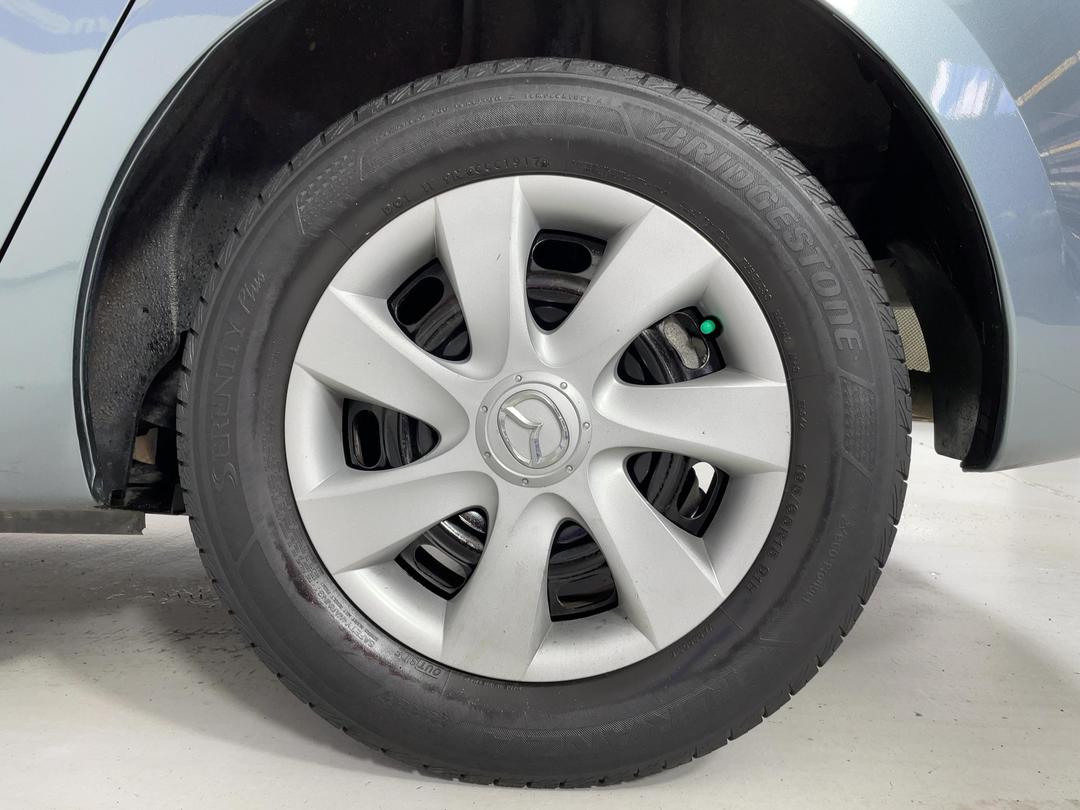 Photo '11' of Mazda Mazda3