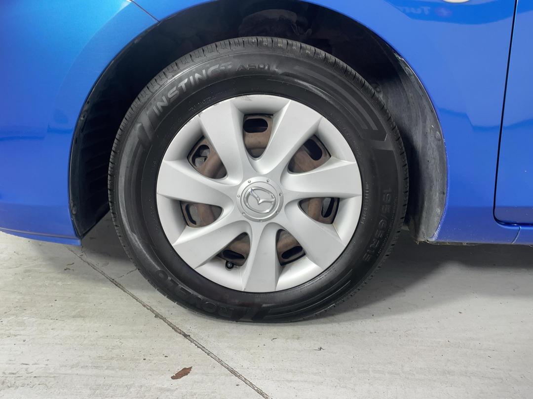 Photo '10' of Mazda Mazda3