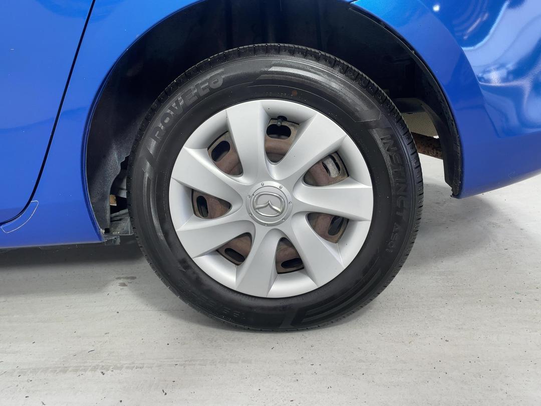 Photo '11' of Mazda Mazda3