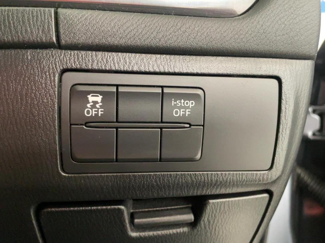 Photo '25' of Mazda Mazda6