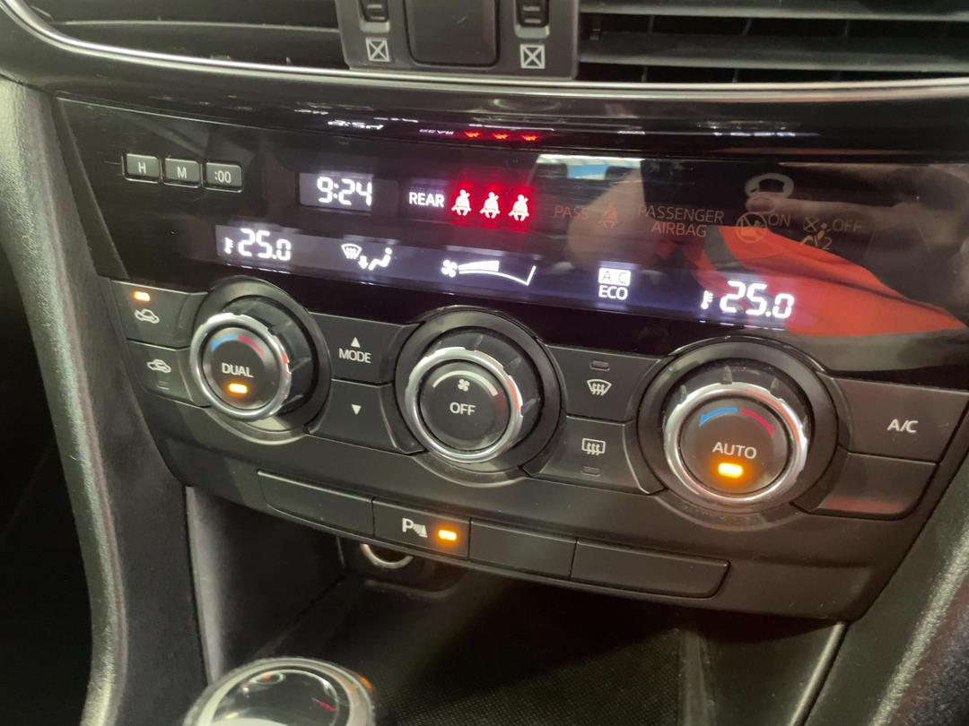 Photo '31' of Mazda Mazda6