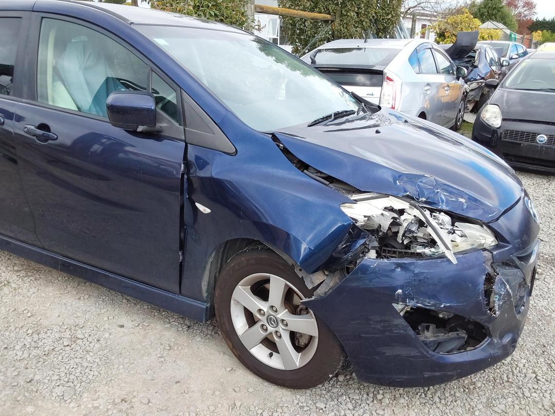 Photo '2' of Mazda Premacy