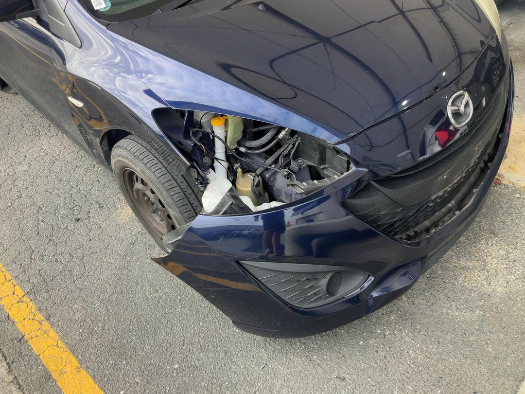 Photo '4' of Mazda Premacy