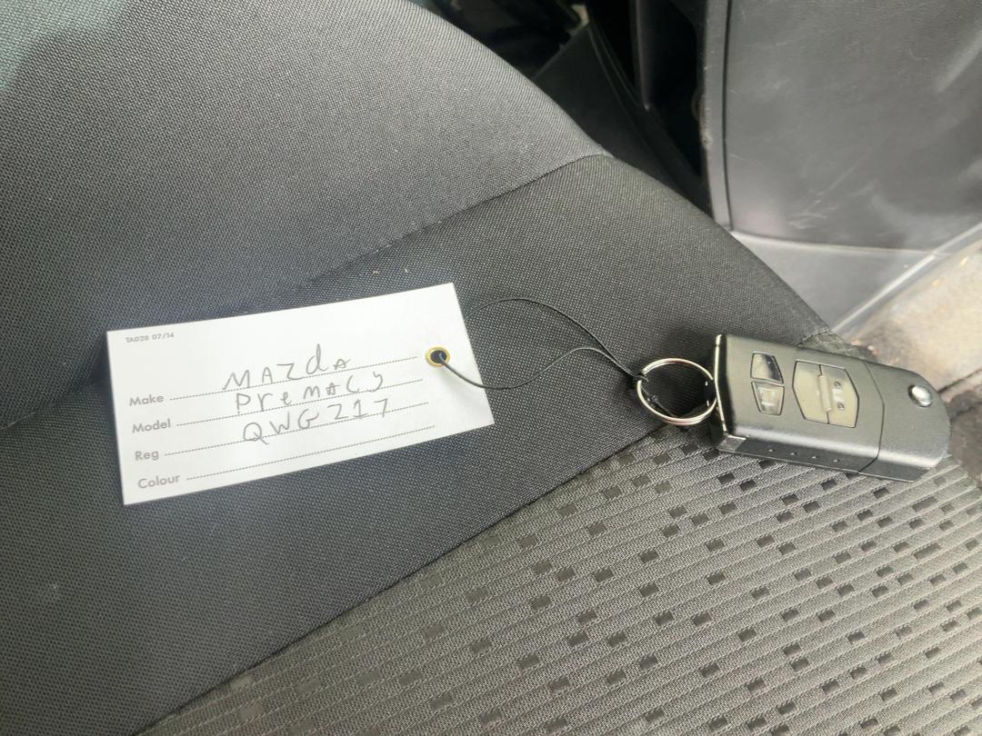 Photo '21' of Mazda Premacy