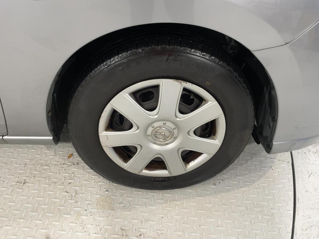 Photo '9' of Mazda Premacy