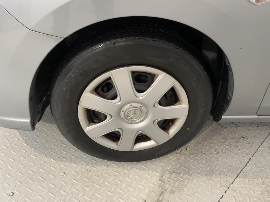 Photo '10' of Mazda Premacy