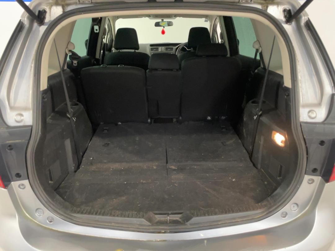 Photo '14' of Mazda Premacy