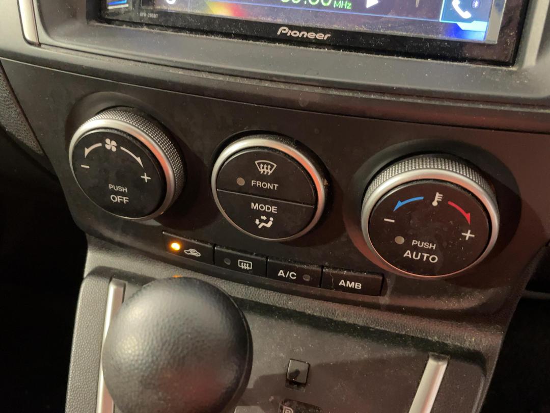 Photo '29' of Mazda Premacy