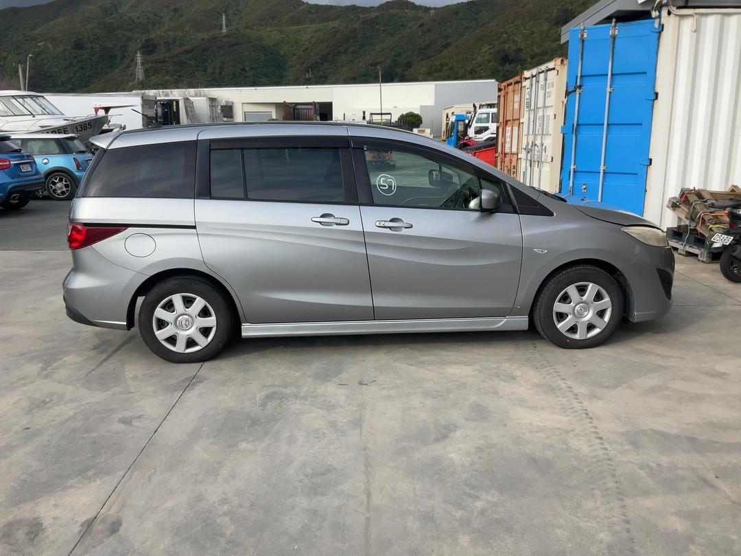 Photo '9' of Mazda Premacy Photo '9' of Mazda Premacy