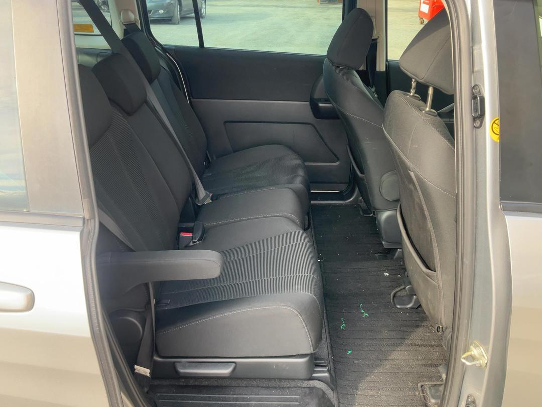 Photo '17' of Mazda Premacy Photo '17' of Mazda Premacy