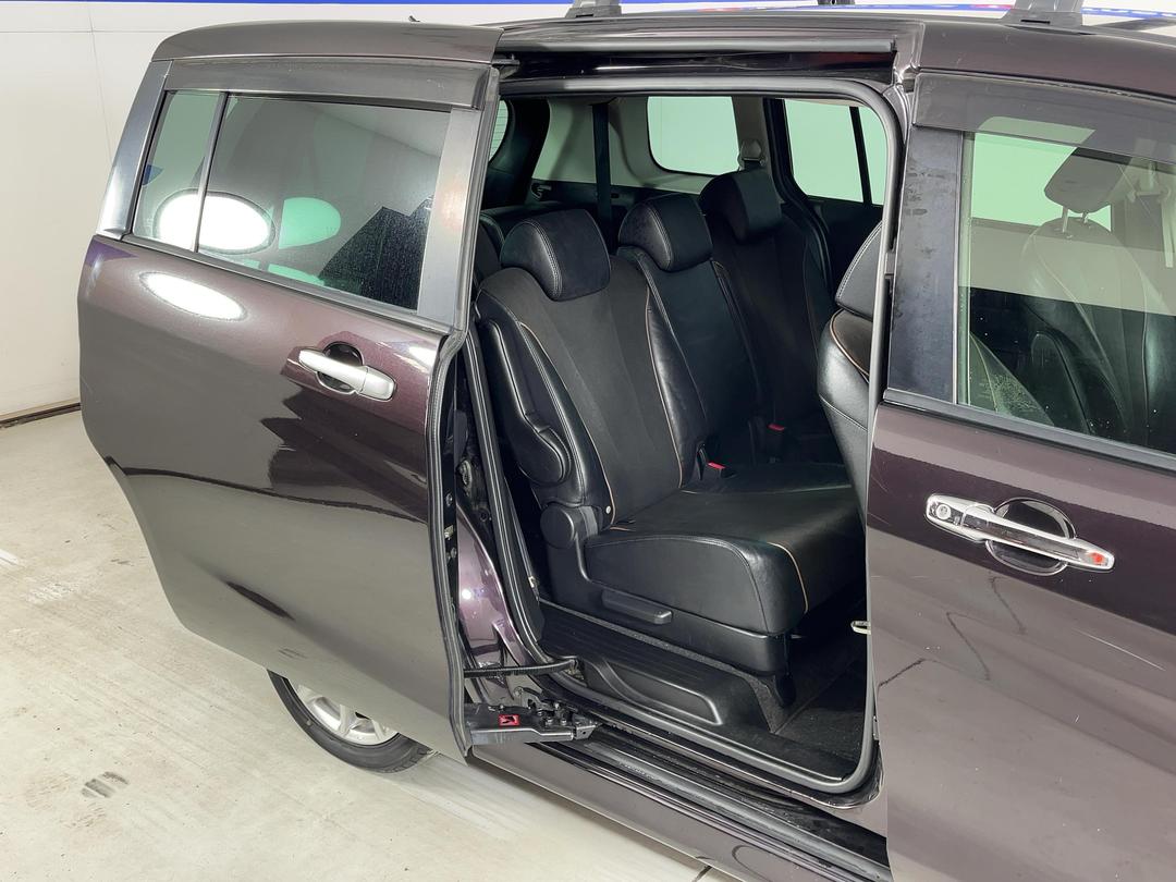 Photo '19' of Mazda Premacy