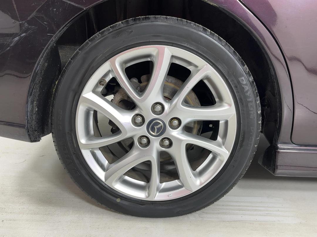 Photo '12' of Mazda Premacy