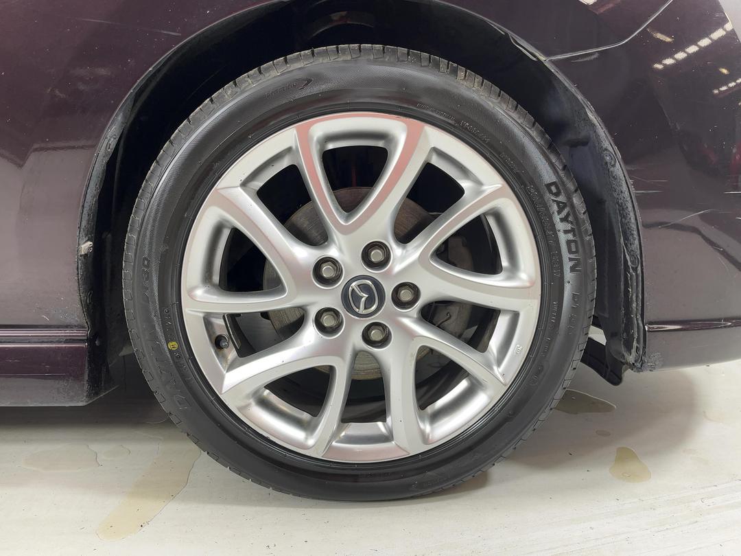 Photo '9' of Mazda Premacy