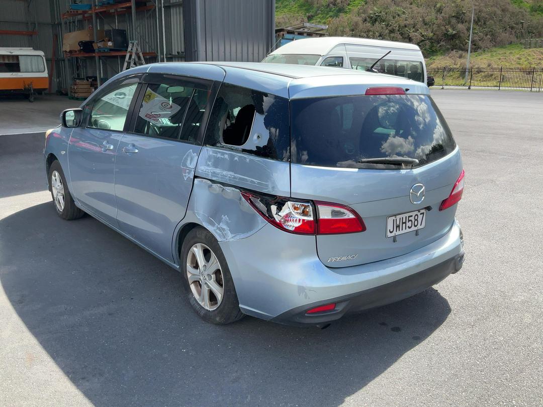 Photo '6' of Mazda Premacy