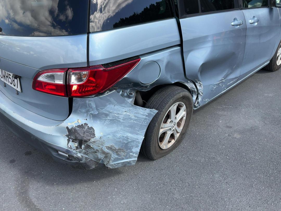 Photo '15' of Mazda Premacy