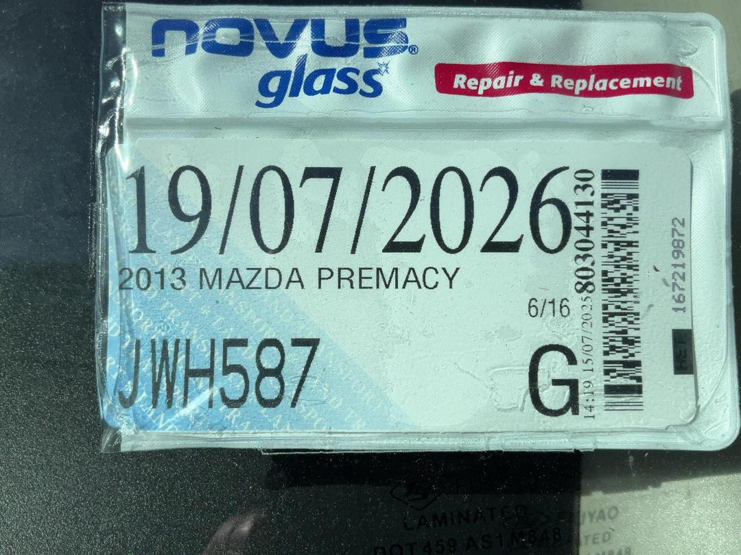 Photo '24' of Mazda Premacy