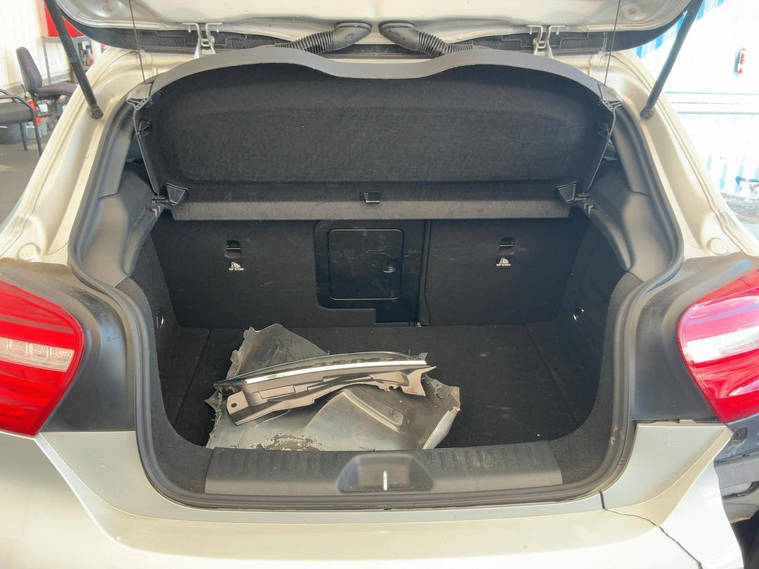 Photo '10' of Mercedes-Benz A-Class A250 Photo '10' of Mercedes-Benz A-Class A250