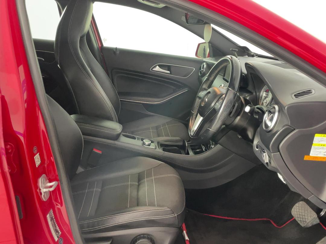 Photo '16' of Mercedes-Benz A-Class