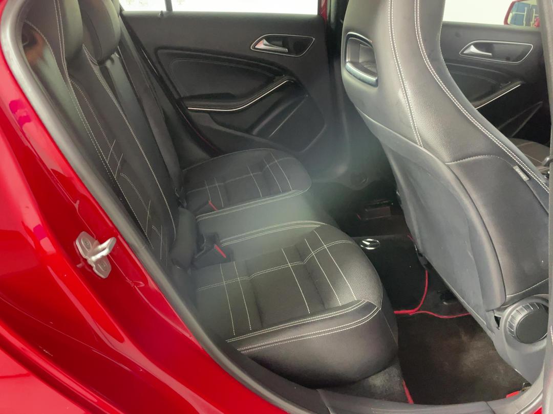 Photo '20' of Mercedes-Benz A-Class