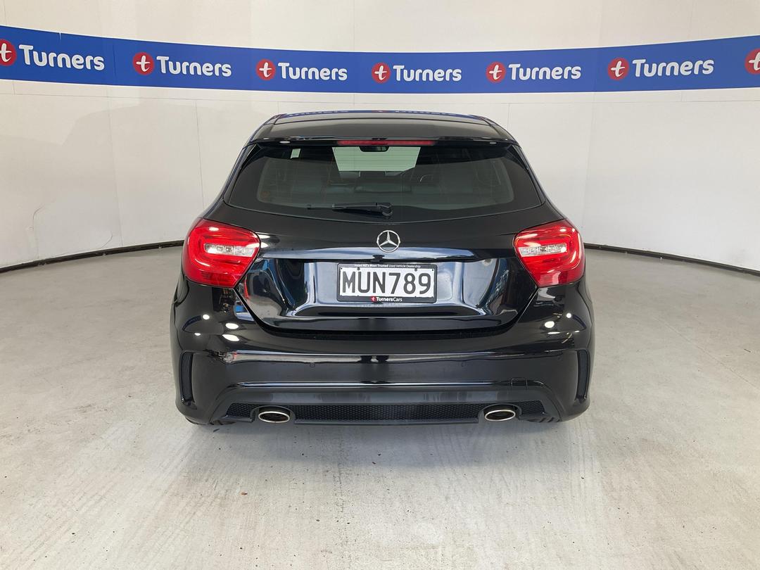 Photo '6' of Mercedes-Benz A180